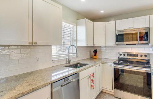 Coastal Condo Escape with Patio Steps to Beach - Photo 11