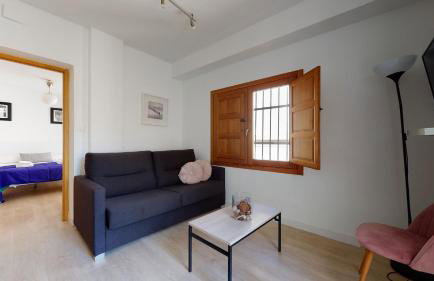 Apartamentos Sorolla House - Photo 13