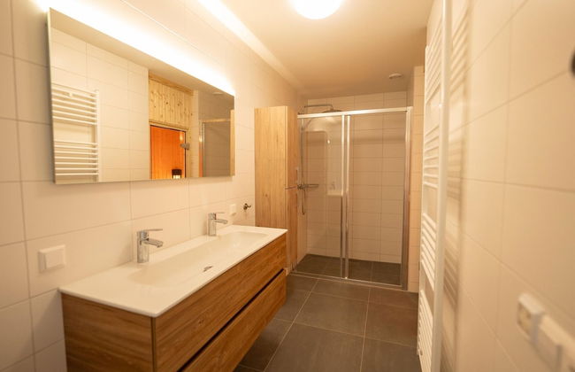 Modern Lodge by the Water - Foto 9