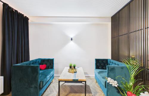 Jacuzzi LoveAparts Marki Romantic Getaway - Photo 38