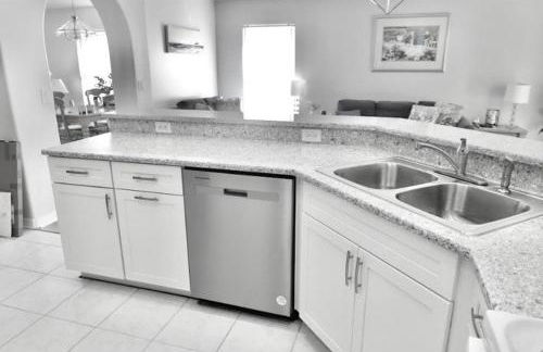 7832 Cozy Gem at Indian Ridge with Pool - Foto 13