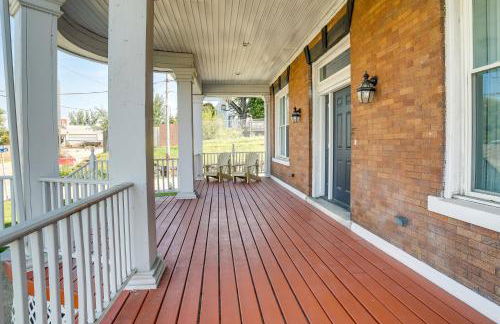 Inviting Connellsville Getaway with Deck! - Foto 33