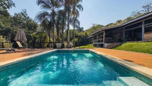 Casa térrea de alto padrão com piscina e cozinha de cinema na Granja Viana - Foto 2, Garden