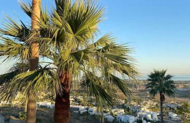 Elegant apartment, stunning views, fully renovated in la Hacienda del Senorio de Cifuentes - Photo 51