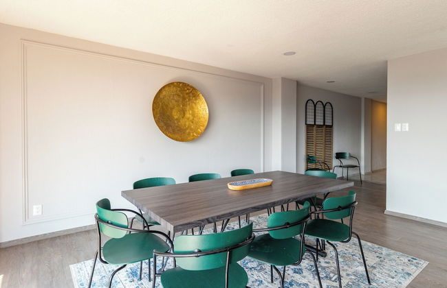 Penthouse Near Masaryk , Sleeps 16 , Pet Friendly - Foto 20