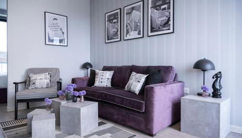 Palm Tree House Apartments - Photo 3