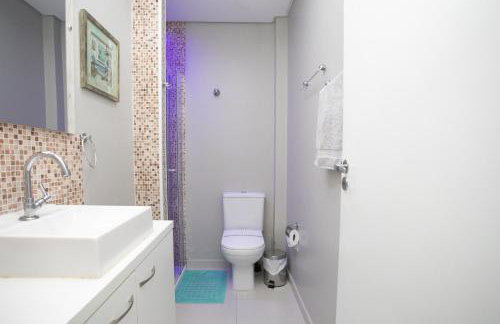 Apartamento Praia do Tombo Guarujá 120m do mar - Foto 33