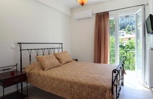 Gloria's House - Photo 6