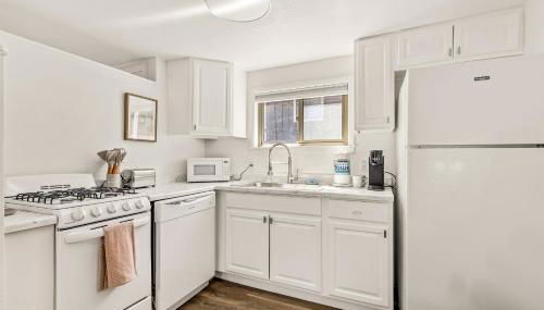 Venture at Route 66 - Photo 1