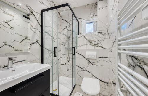 PARIS CITY-Le Raincy - Facing station - 4 to 8 Pers - Foto 30