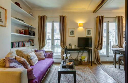 CHABLIS 27 avenue de la Bourdonnais 75007 - Foto 21