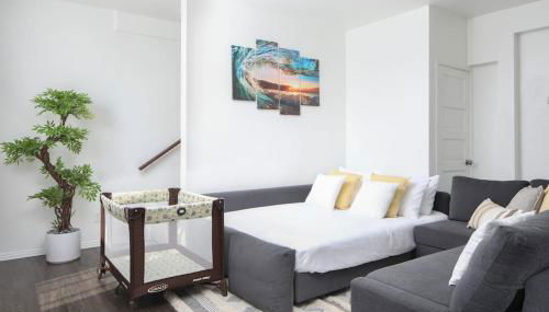 3 Bedroom 2 Bath House with Parking - 10 Guests - Foto 4