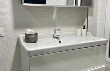 1 linea de playa puerto deportivo Vistas al mar recién reformado - Photo 6