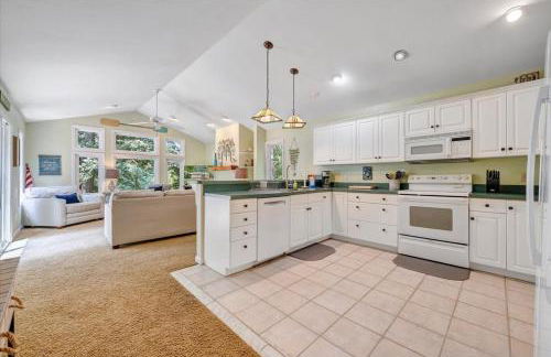 Reel Relaxed - Lakefront w/ Private Dock! - Foto 19