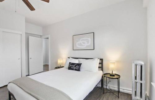 Sleek & Functional 2-Bedroom Apt - Hyde Park 405 - Photo 16