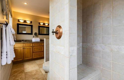 Salty Dog direct oceanfront luxurious retreat! - Foto 49