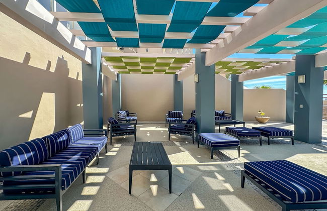 Beach Bliss Retreat 2BR Beachfront Condo - Foto 54