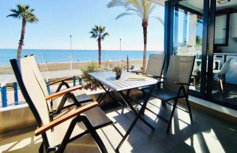 Gran vivienda de lujo frente al mar - Photo 11