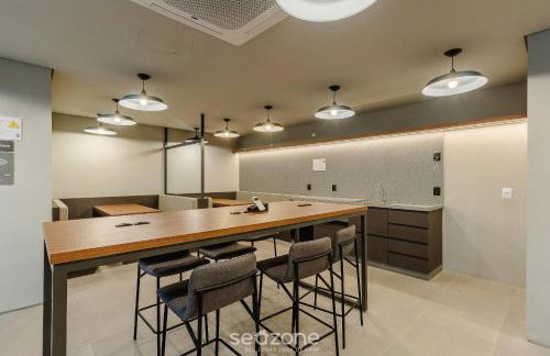 Studio Charmoso c/ piscina em POA GRB0917 - Foto 13