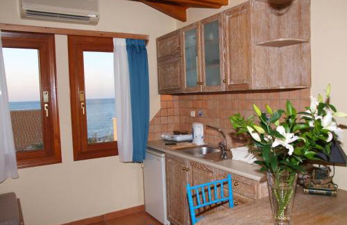 Mylos Hotel Apartments - Photo 84