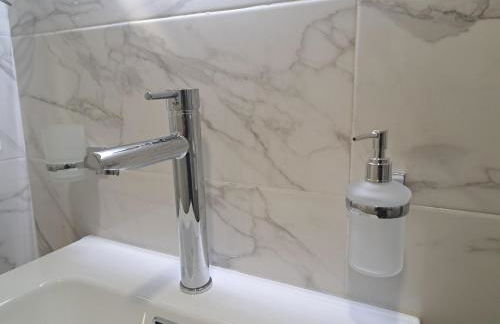 EL NIDITO a 5 min de estación de autobús y tren María Zambrano - Foto 10