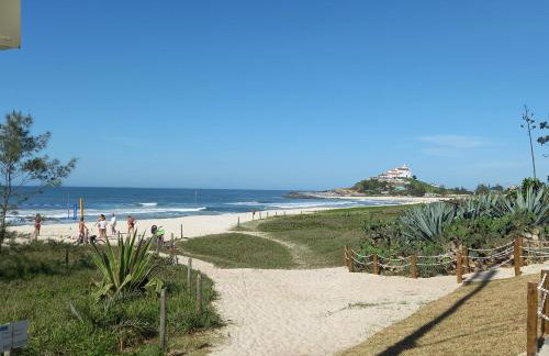 Apto de 2 quartos vista pro mar de Itaúna - Foto 40