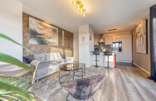 Skylounge- 8Pers -Families - Pros -Terrace- BBQ -Parking- WIFI - Foto 17