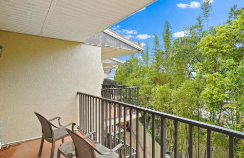 Beso Del Sol Beauty Studio Oasis in Dunedin 409 - Foto 22