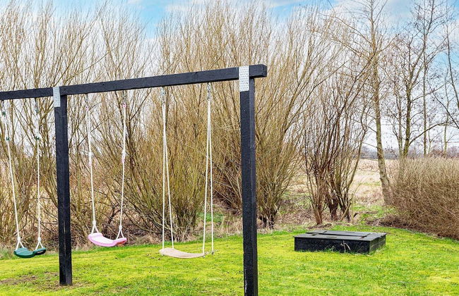 4 Star Holiday Home in Thyholm - Photo 18