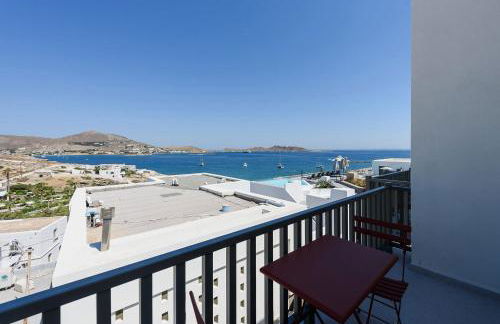 Azure Naousa - Photo 55