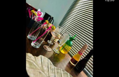 Hertford Home detached garden parking pet allowed - Foto 8