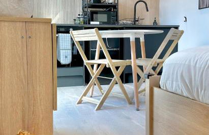 Eco-Friendly Highland Suite with Mountain Views - Photo 43