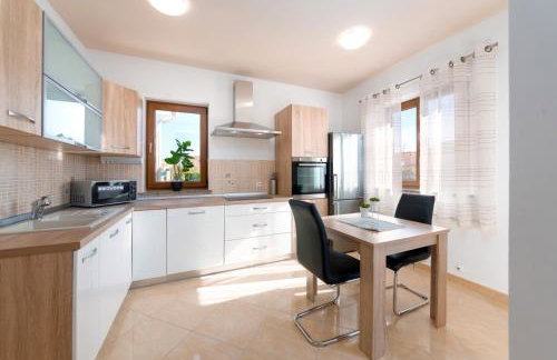 Villa Marko Kaštelir - Foto 22