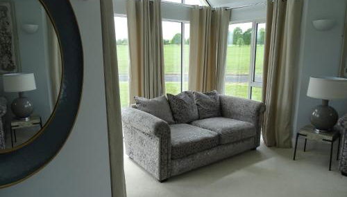 The Lodge - Bidford Grange Golf Course - Photo 2