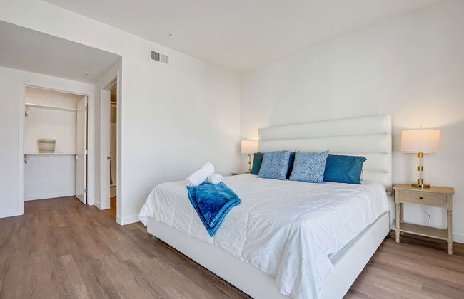 Luxury 2BR Hollywood Sign View by Oneluxstay - Foto 5