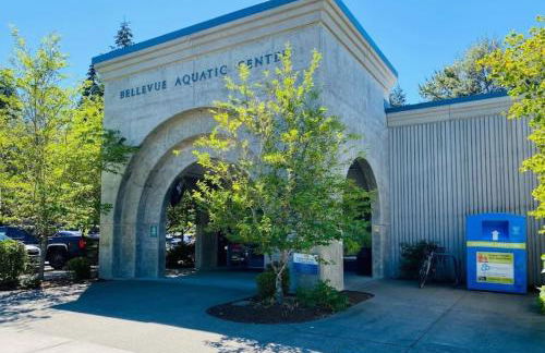 Modern Cozy next to Microsoft, Queen Bed, Parking - Foto 28