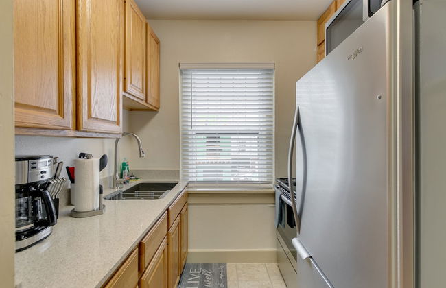 Evie's apartment - Photo 39