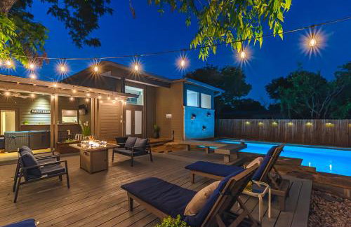 Serene POOL & Firepit in Stunning Home By Airport - Foto 80