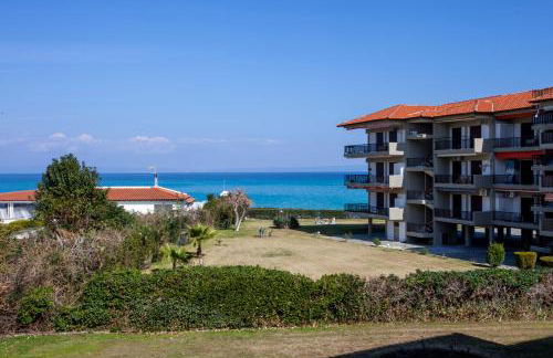 Calypso beach front apartment - Foto 53