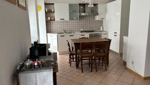 Tranquillo trilocale in centro storico - Foto 3