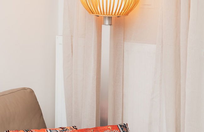 Rustic Style Apartment by Renters - Photo 24