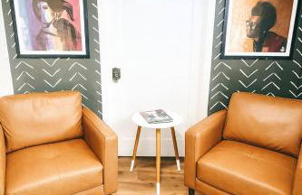 Sleeps 10 + Coffee bar + Game Room + Train to CHGO - Foto 10