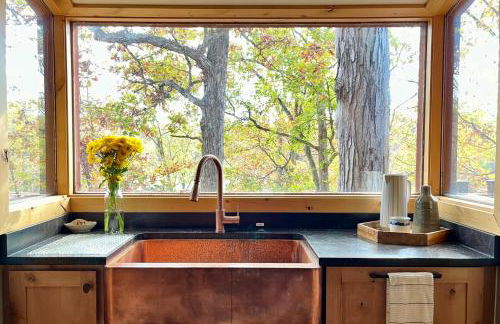 Luxury Lake House w Dock & Game Room - Photo 23