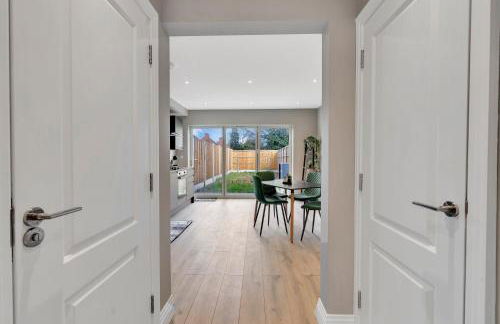 Travard at Heathrow 384 - Foto 4