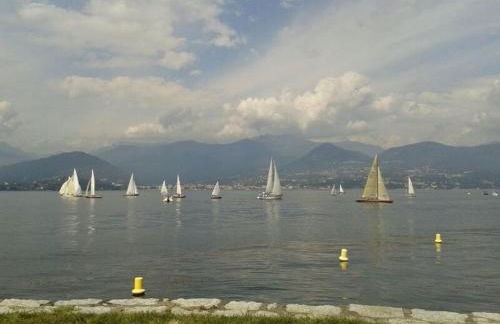 Cerro Lake view perfect for families, walk to the beach! - Photo 16