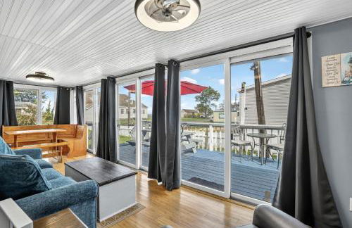 Welcome to Hokie Haven by the Bay - where Chesapeake sunsets meet Hokie spirit. - Foto 3