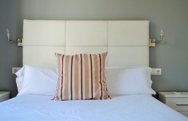 Apartamentos Terrazas de la Catedral - Photo 22