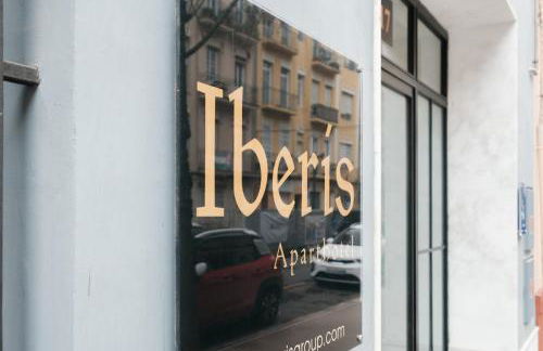 Chic & Comfortable Apartment, Private Terrace - Foto 5