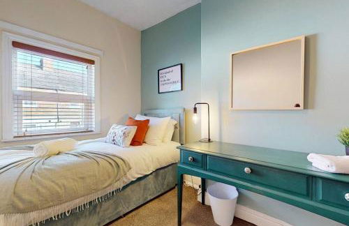 Cosy 3 bedroom home from home - Photo 10