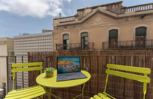 Piso Exclusivo con 5 Dormitorios en el Corazón de Tarragona - Foto 12